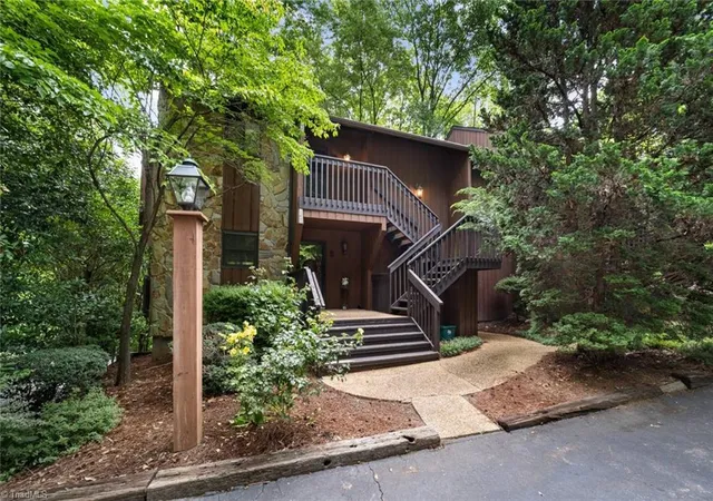3rd image of 147 Cedar Lake Trl, Winston Salem, NC 27104 | MLS# 1188709