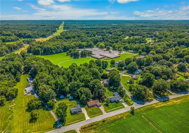 Photo 24 of Single family home for sale at 3913 Enterprise Rd, Lexington, NC 27295 | MLS# 1229663 | Listing updated on 2026-10-08