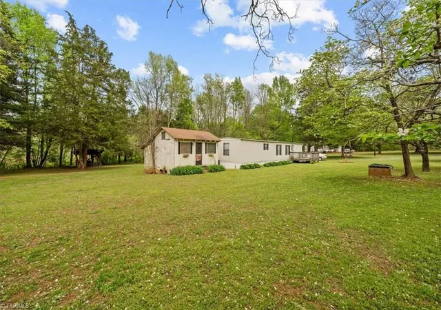 Homes for sale in Sophia, NC | 4858 Us Hwy 311, Sophia, NC 27350 | MLS# 1222339
