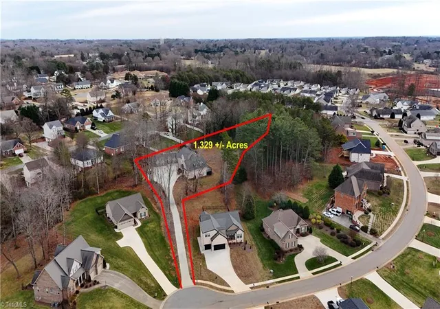 Photo 3 of Single family home for sale at 128 Provence Ct, King, NC 27021 | MLS# 1205595 | Listing updated on 2026-06-20