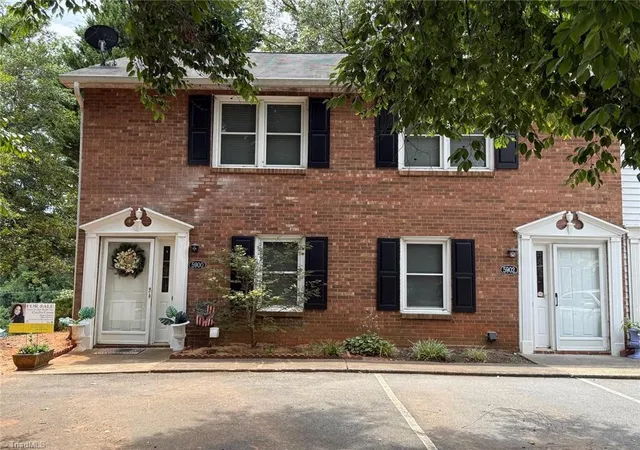 Photo 1 of Single family home for sale at 5900 King Charles Ct, Clemmons, NC 27012 | MLS# 1227308 | Listing updated on 2026-08-29