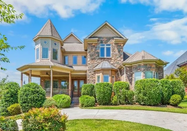 Photo 1 of Single family home for sale at 1014 Salem Village Ln, Clemmons, NC 27012 | MLS# 1229806 | Listing updated on 2026-09-10