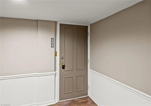 Photo 3 of Sale Pending at 1101 N Elm St #904, Greensboro, NC 27401 | MLS# 1230551 | Listing updated on 2026-09-01