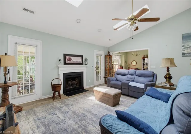 Photo 3 of Single family home for sale at 1000 Hastings Hl Rd, Kernersville, NC 27284 | MLS# 1231097 | Listing updated on 2026-09-21