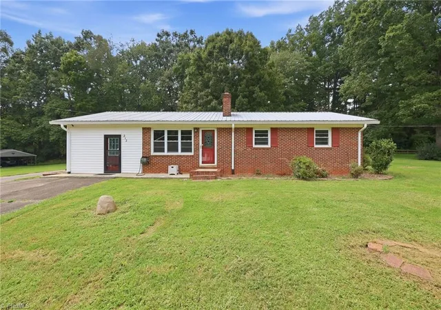 Photo 1 of Single family home for sale at 212 Circle Dr, Dobson, NC 27017 | MLS# 1233622 | Listing updated on 2026-10-01