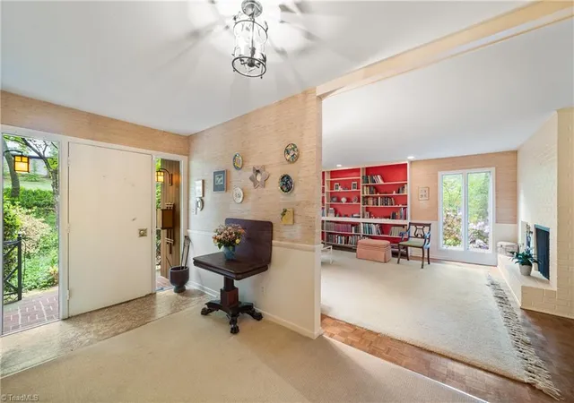 Photo 3 of Sale Pending at 1090 Yorkshire Rd, Winston Salem, NC 27106 | MLS# 1227292 | Listing updated on 2026-08-17