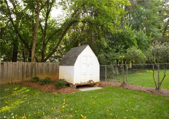 49th image of 3609 Blairwood St, High Point, NC 27265 | MLS# 1229503