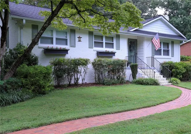 2nd image of 117 Marian Ln, Winston Salem, NC 27104 | MLS# 1230839