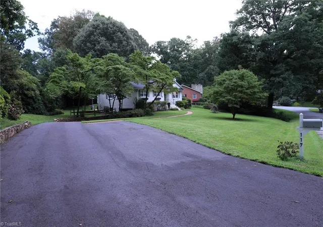 Photo 3 of Single family home for sale at 117 Marian Ln, Winston Salem, NC 27104 | MLS# 1230839 | Listing updated on 2026-09-17