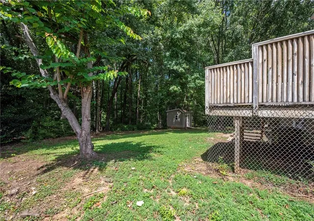 35th image of 1113 Ridgecliff Dr, Rural Hall, NC 27045 | MLS# 1232860