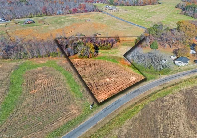 2nd image of 131 Pearson Farm Rd, Summerfield, NC 27358 | MLS# 1222691