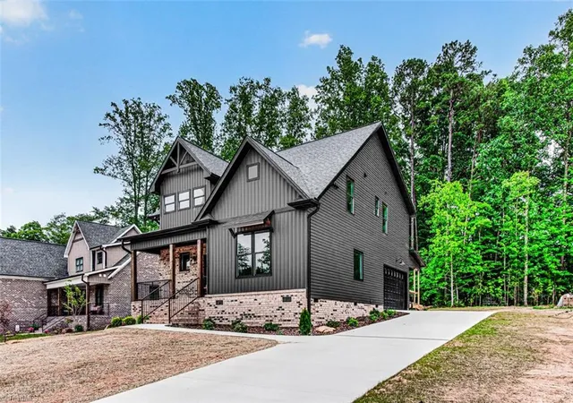 Homes for sale in Randleman, NC | 105 Crystal Creek, Randleman, NC 27317 | MLS# 1224203