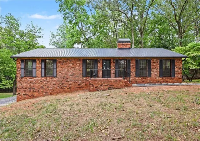 5th image of 3318 Oak Ridge Rd, Summerfield, NC 27358 | MLS# 1226035