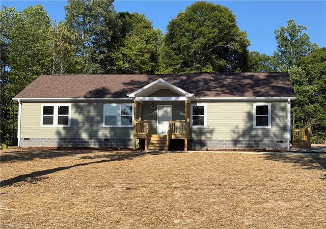 Photo 3 of Sale Pending at 1688 Turner Rd, Lexington, NC 27292 | MLS# 1229209 | Listing updated on 2026-09-02