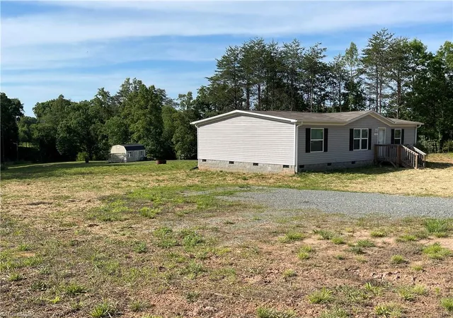 Homes for sale in Walnut Cove, NC | 1111 Fulp Rd, Walnut Cove, NC 27052 | MLS# 1222672