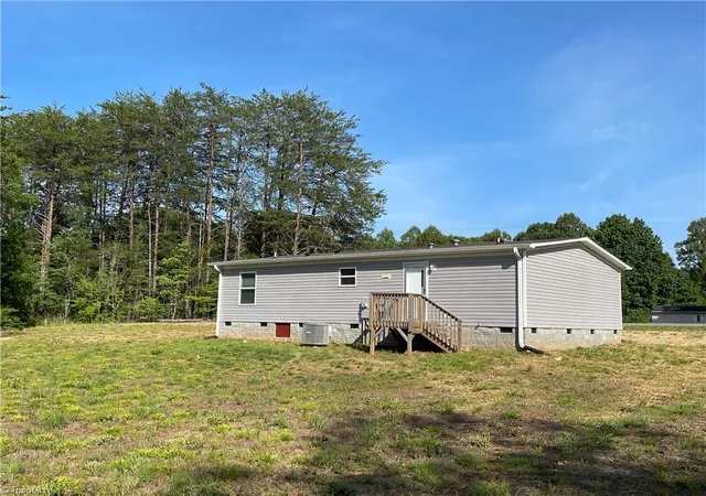 Homes for sale in Walnut Cove, NC | 1111 Fulp Rd, Walnut Cove, NC 27052 | MLS# 1222672