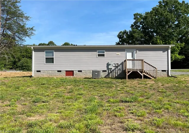 Homes for sale in Walnut Cove, NC | 1111 Fulp Rd, Walnut Cove, NC 27052 | MLS# 1222672