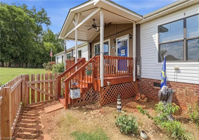 4th image of 1535 Shaw Rd, Elon, NC 27244 | MLS# 1227269