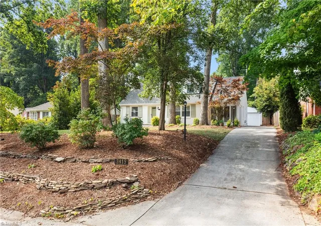 5th image of 3415 Dogwood Dr, Greensboro, NC 27403 | MLS# 1227174