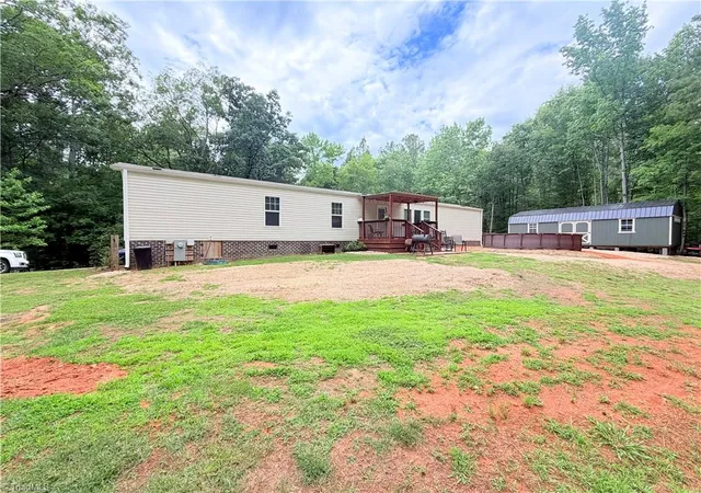 Homes for sale in Denton, NC | 2595 Stokes Rd, Denton, NC 27239 | MLS# 1223108