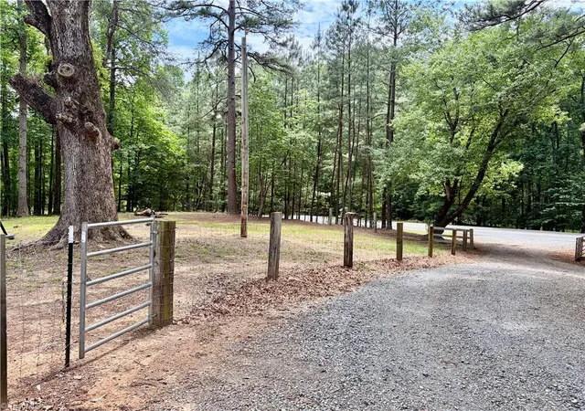 Homes for sale in Denton, NC | 2595 Stokes Rd, Denton, NC 27239 | MLS# 1223108