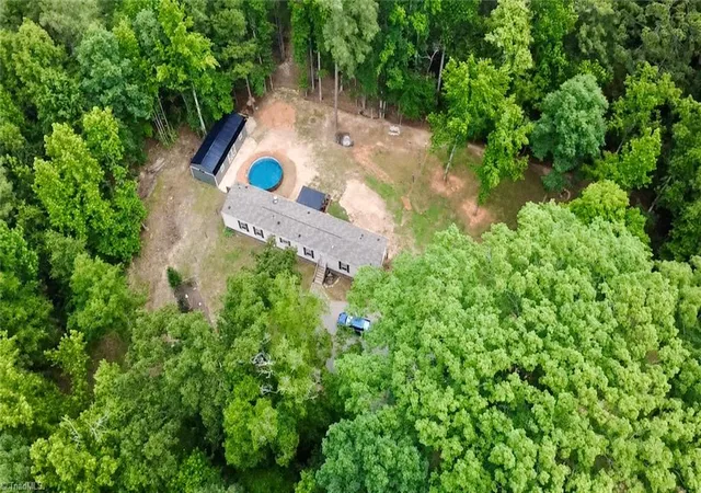 Homes for sale in Denton, NC | 2595 Stokes Rd, Denton, NC 27239 | MLS# 1223108