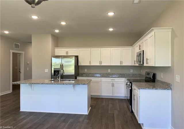 3rd image of 413 E Lee Ave, Yadkinville, NC 27055 | MLS# 1217084