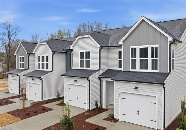 Photo 3 of Sale Pending at 1411 Allegheny River St, Greensboro, NC 27405 | MLS# 1233843 | Listing updated on 2026-09-15