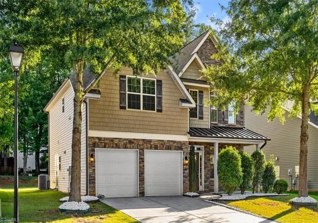 Photo 2 of Single family home for sale at 312 Summerwalk Rd, Greensboro, NC 27455 | MLS# 1233055 | Listing updated on 2026-09-13