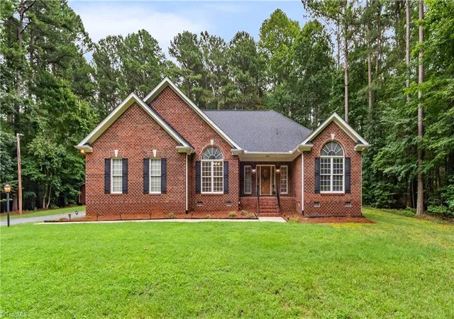2nd image of 5706 Woodstream Rd, Randleman, NC 27317 | MLS# 1229470