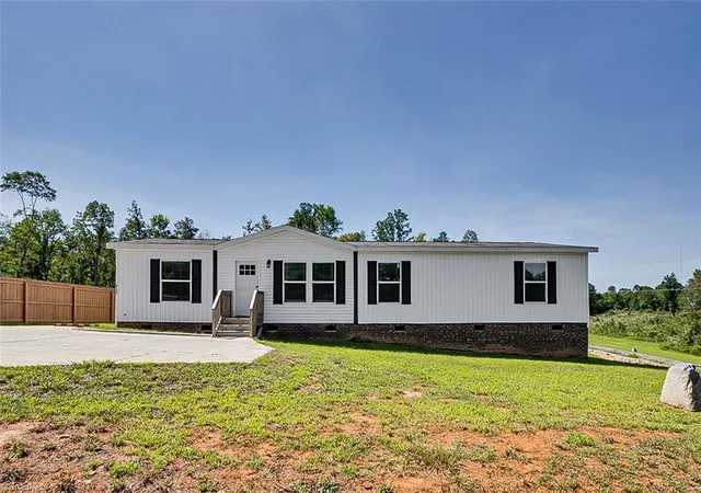Photo 2 of Manufactured home for sale at 439 Saint Peter Church Rd, Randleman, NC 27317 | MLS# 1233240 | Listing updated on 2026-08-26