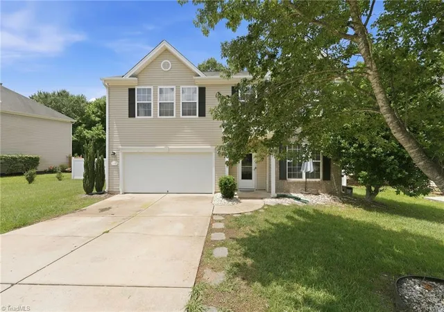 image of 1107 Bethpage Dr, Mebane, NC 27302 | MLS# 1222395