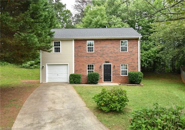 Photo 1 of Sale Pending at 5832 Sir Knight Cir, Clemmons, NC 27012 | MLS# 1229909 | Listing updated on 2026-09-08