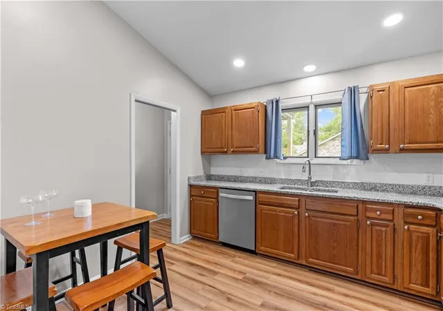 Photo 3 of Single family home for sale at 502 Wellington Hills Cir, Salisbury, NC 28147 | MLS# 1223580 | Listing updated on 2026-08-24