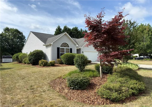 27th image of 3706 Queenswood Ln, Jamestown, NC 27282 | MLS# 1224994