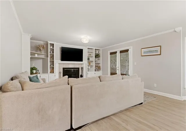 Photo 4 of Sale Pending at 7179 Blackmoor Rd, Kernersville, NC 27284 | MLS# 1222584 | Listing updated on 2026-09-30