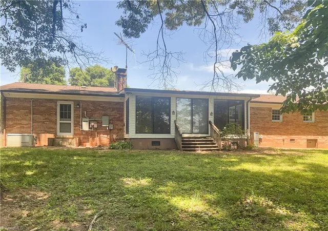 Homes for sale in Wilkesboro, NC | 238 Raven Midlawn Dr, Wilkesboro, NC 28697 | MLS# 1227500
