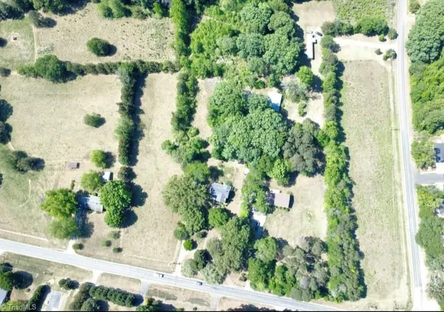 2nd image of 1172 Crestview Church Rd, Asheboro, NC 27205 | MLS# 1217496