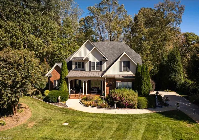 2nd image of 159 S Madera Dr, Mocksville, NC 27028 | MLS# 1200196