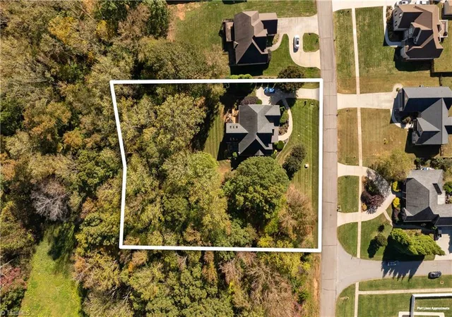 4th image of 159 S Madera Dr, Mocksville, NC 27028 | MLS# 1200196