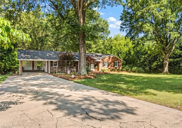 Photo 3 of Sale Pending at 4216 Rayfield Dr, Winston Salem, NC 27107 | MLS# 1227463 | Listing updated on 2026-07-21