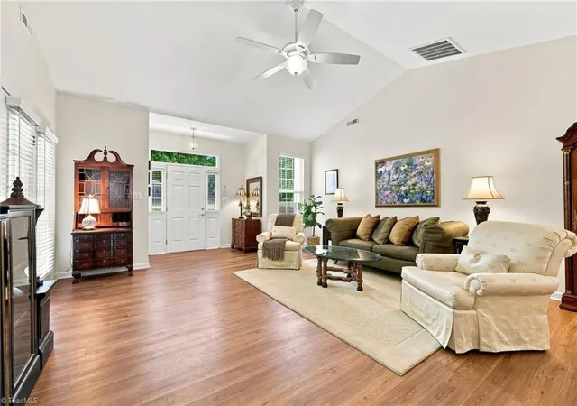4th image of 1006 Gretchen Ln, Greensboro, NC 27410 | MLS# 1231564
