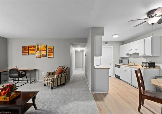2nd image of 2250 Sunderland Rd #23B, Winston Salem, NC 27103 | MLS# 1233057