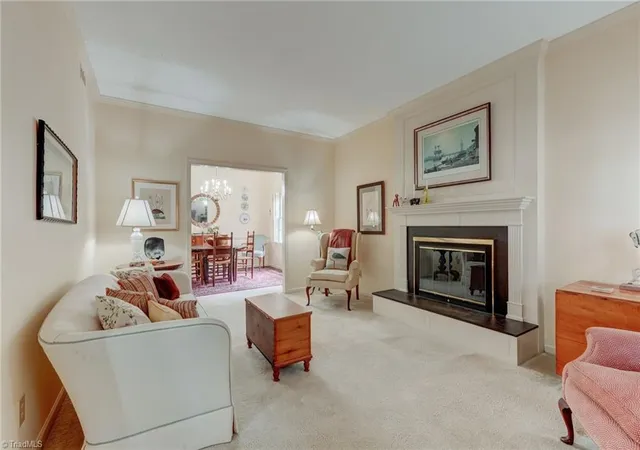 Photo 4 of Sale Pending at 41 Fountain Manor Dr #D, Greensboro, NC 27405 | MLS# 1230840 | Listing updated on 2026-09-11