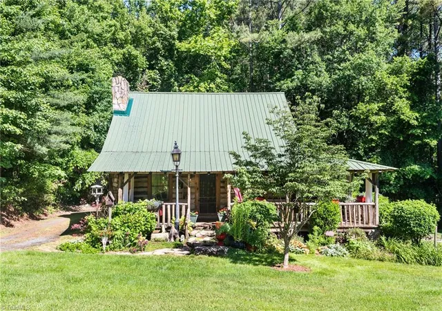 5th image of 139 Zayas Trl, Dobson, NC 27017 | MLS# 1223447