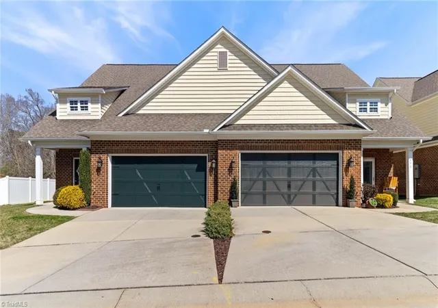 Homes for sale in Mebane, NC | 402 Mockingbird Ln, Mebane, NC 27302 | MLS# 1211962