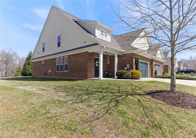Homes for sale in Mebane, NC | 402 Mockingbird Ln, Mebane, NC 27302 | MLS# 1211962