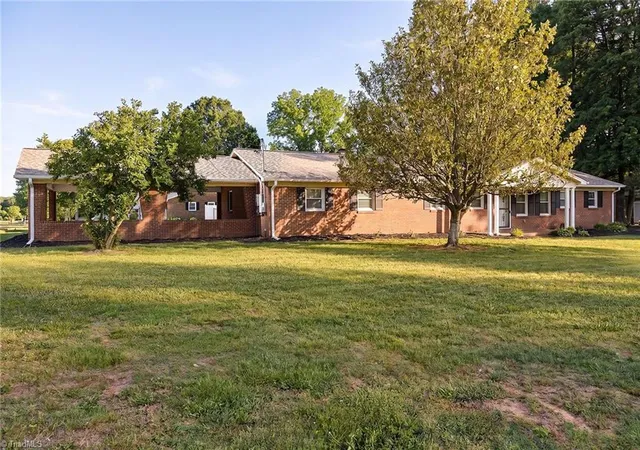 Homes for sale in Winston Salem, NC | 3025 Hickory Tree Rd, Winston Salem, NC 27127 | MLS# 1222881