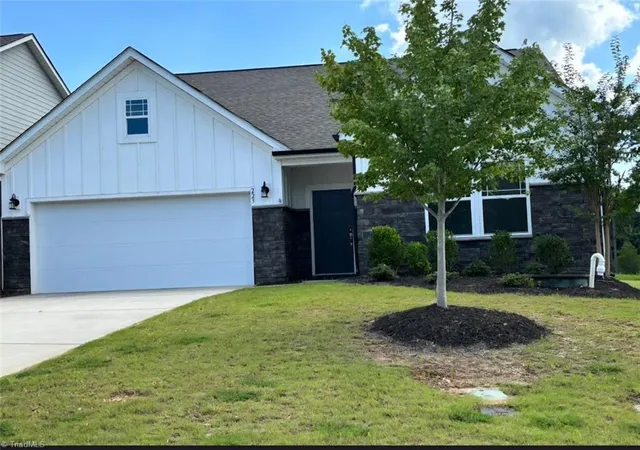 Photo 32 of Single family home for sale at 223 Old Harbor Dr, Mount Gilead, NC 27306 | MLS# 1233121 | Listing updated on 2026-08-21
