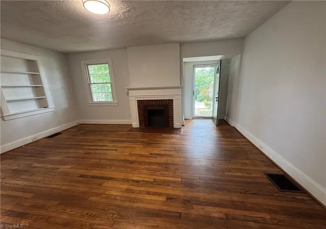 Photo 1 of Sale Pending at 2369 Jefferson Ave, Winston Salem, NC 27103 | MLS# 1224022 | Listing updated on 2026-08-04